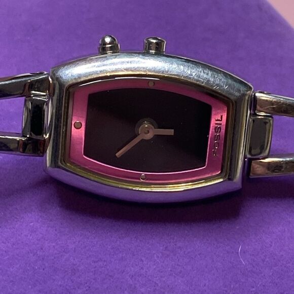 💛 Fossil Pink & Silver Bic Tic Digital Cat Analog Watch - Picture 2 of 5
